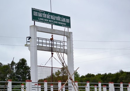 lang sen den la khen