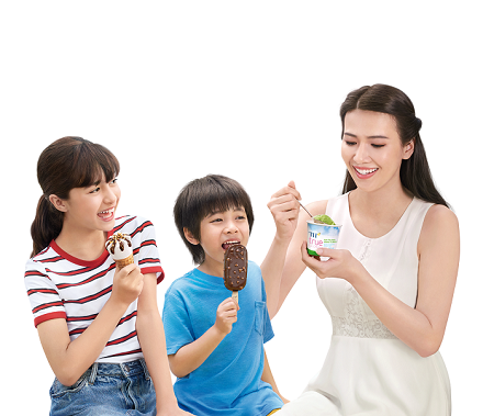 Ra mắt kem từ sữa tươi nguyên chất - TH true ICE CREAM