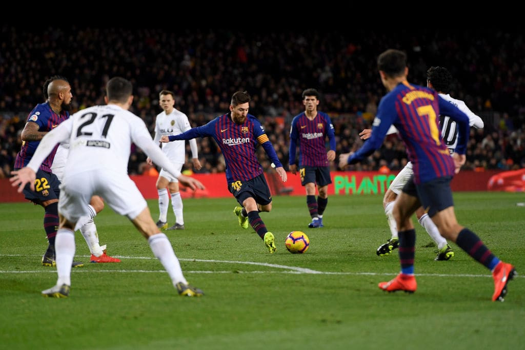 barcelona valencia hoan tat cu dup tai giai quoc noi
