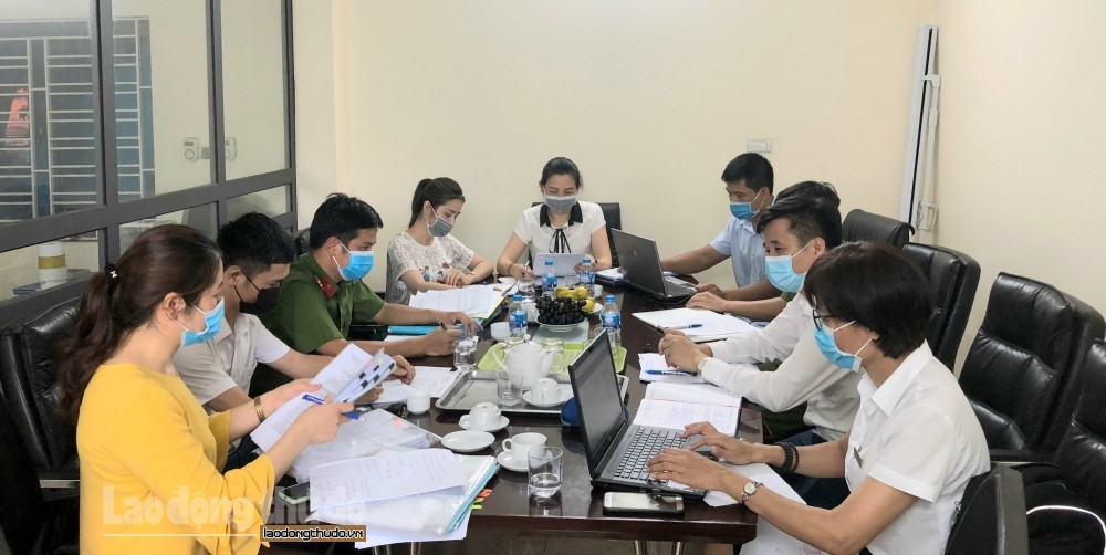 undefined Đoàn liên ngành của huyện Thanh Oai tiến hành kiểm tra việc chấp hành pháp luật lao động tại doanh nghiệp