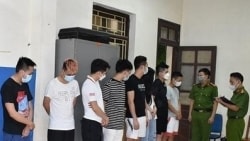 Ninh Bình: Phát hiện, bắt quả tang 13 đối tượng thuê phòng nghỉ để sử dụng ma túy