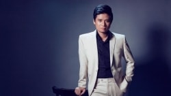 NSƯT Tấn Minh nhận danh hiệu 