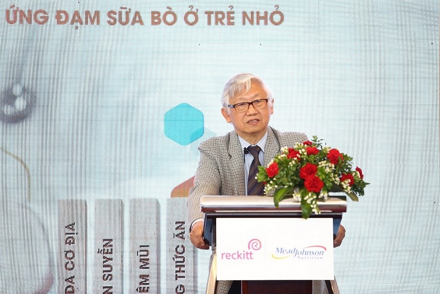 GS.TS.BS. Nguyễn Gia Khánh_Chủ tịch Hội Nhi khoa Việt Nam GS.TS.BS. Nguyễn Gia Khánh_Chủ tịch Hội Nhi khoa Việt Nam