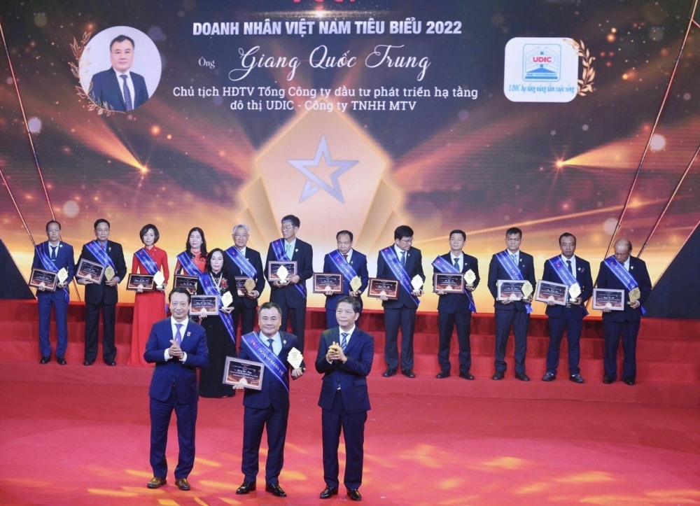 CEO UDIC Giang Quốc Trung được tôn vinh “Doanh nhân Việt Nam tiêu biểu” năm 2022