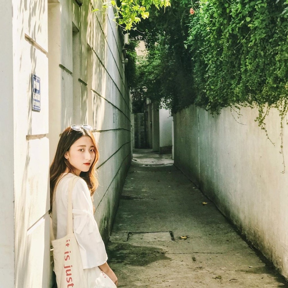 Giới trẻ hiện đại đang lựa chọn lối sống cô đơn Giới trẻ hiện đại đang lựa chọn lối sống cô đơn