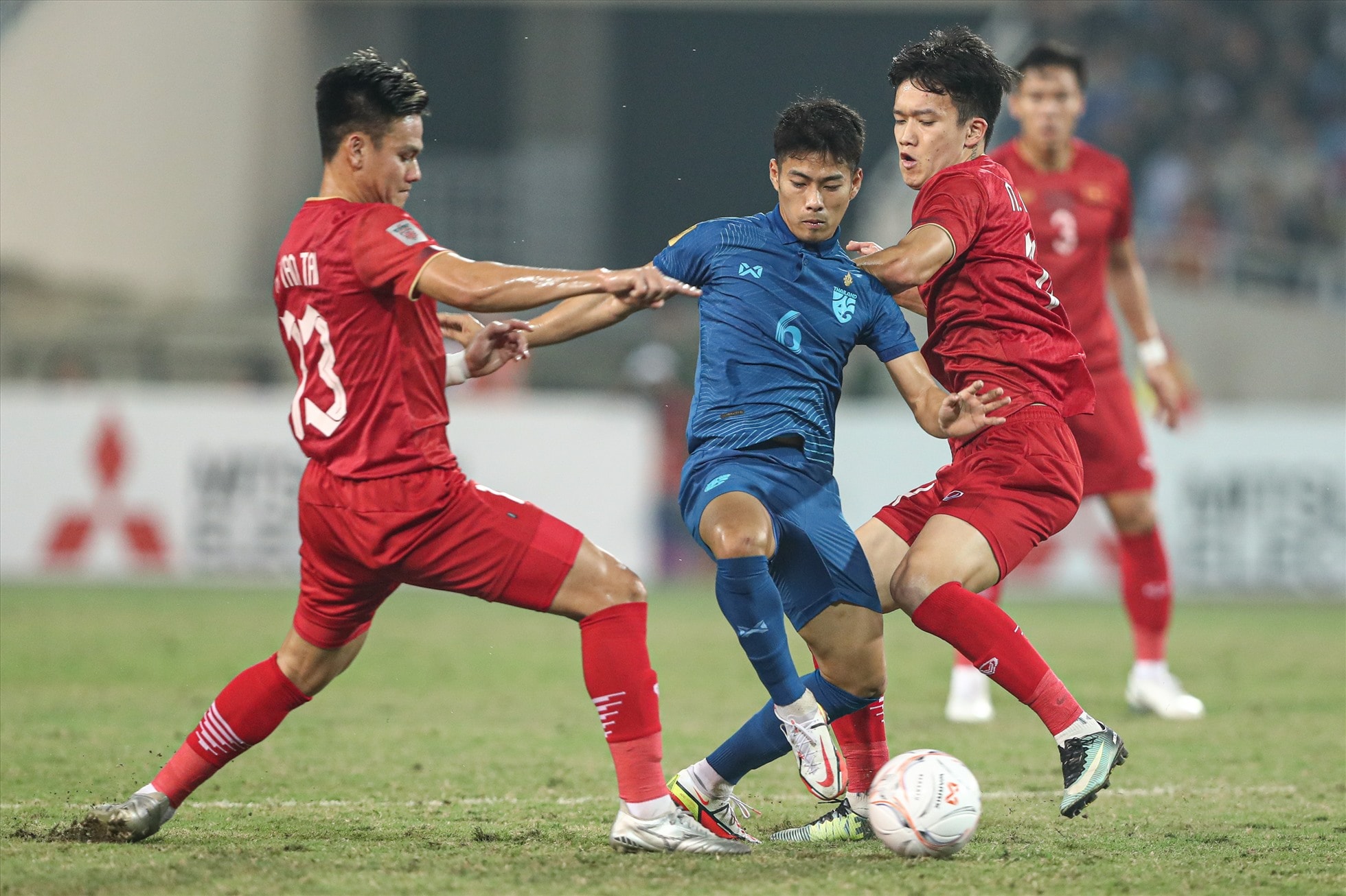 Nhận định tuyển Thái Lan vs Việt Nam: Thầy Park và niềm tin ở Thammasat