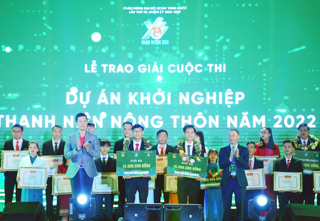 Đồng hành cùng hành trình chinh phục khát vọng của tuổi trẻ