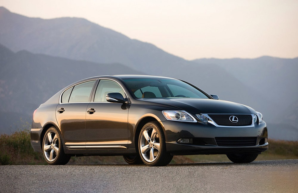 Triệu hồi một số xe Lexus GS và RC tại Việt Nam liên quan tới lỗi ở bình  nhiên liệu