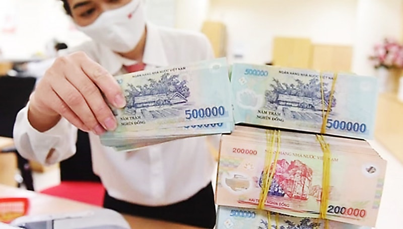 Lãi suất liên ngân hàng giảm