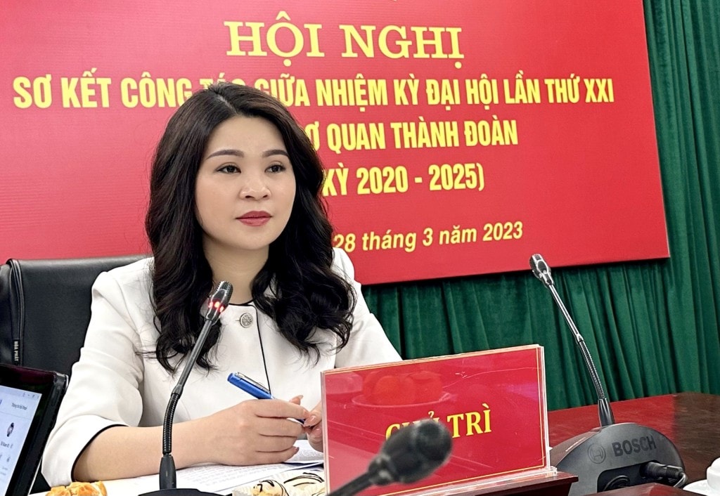 Đồng chí Chu Hồng Minh, UVBTV Trung ương Đoàn, Thành ủy viên, Bí thư Thành đoàn Hà Nội chủ trì Hội nghị
