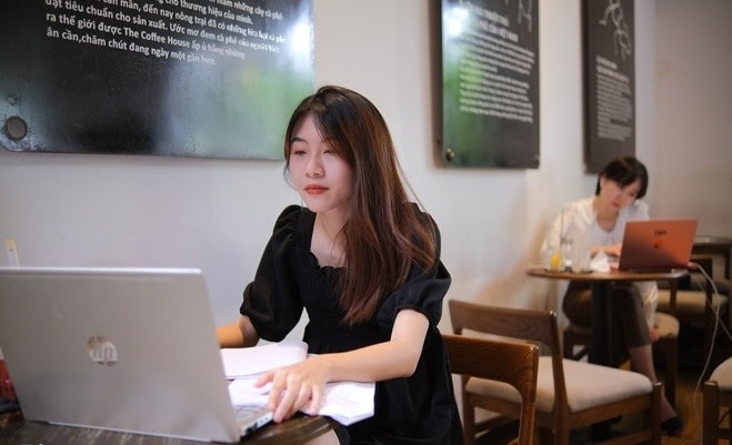 Những nhân viên 