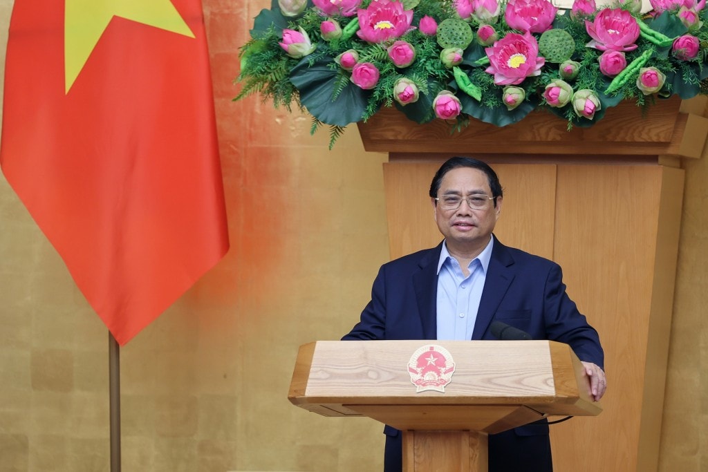 Thủ tướng đề nghị Hội nghị tập trung đề xuất các quan điểm, định hướng, trọng tâm chỉ đạo điều hành, nhiệm vụ, giải pháp khả thi, hiệu quả cao hơn trong tháng 7, quý III và 6 tháng cuối năm - Ảnh: VGP/Nhật Bắc