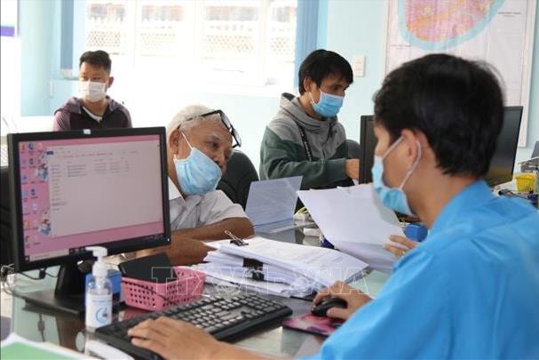 Những chính sách mới nổi bật có hiệu lực trong tháng 8