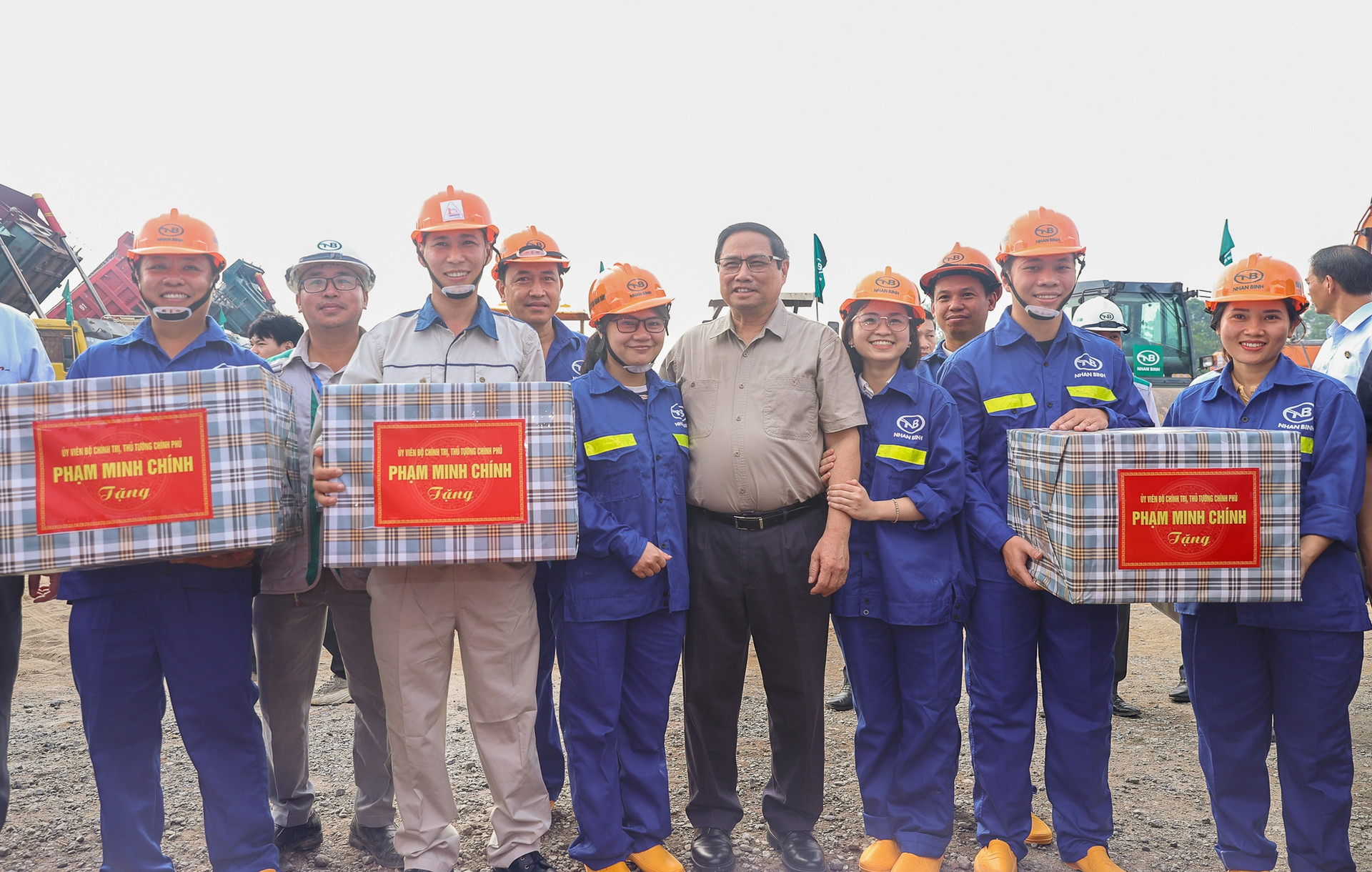 Thủ tướng dự lễ khởi công 3 tuyến đường có ý nghĩa lớn với Bắc Ninh và Hà Nội - Ảnh 4.