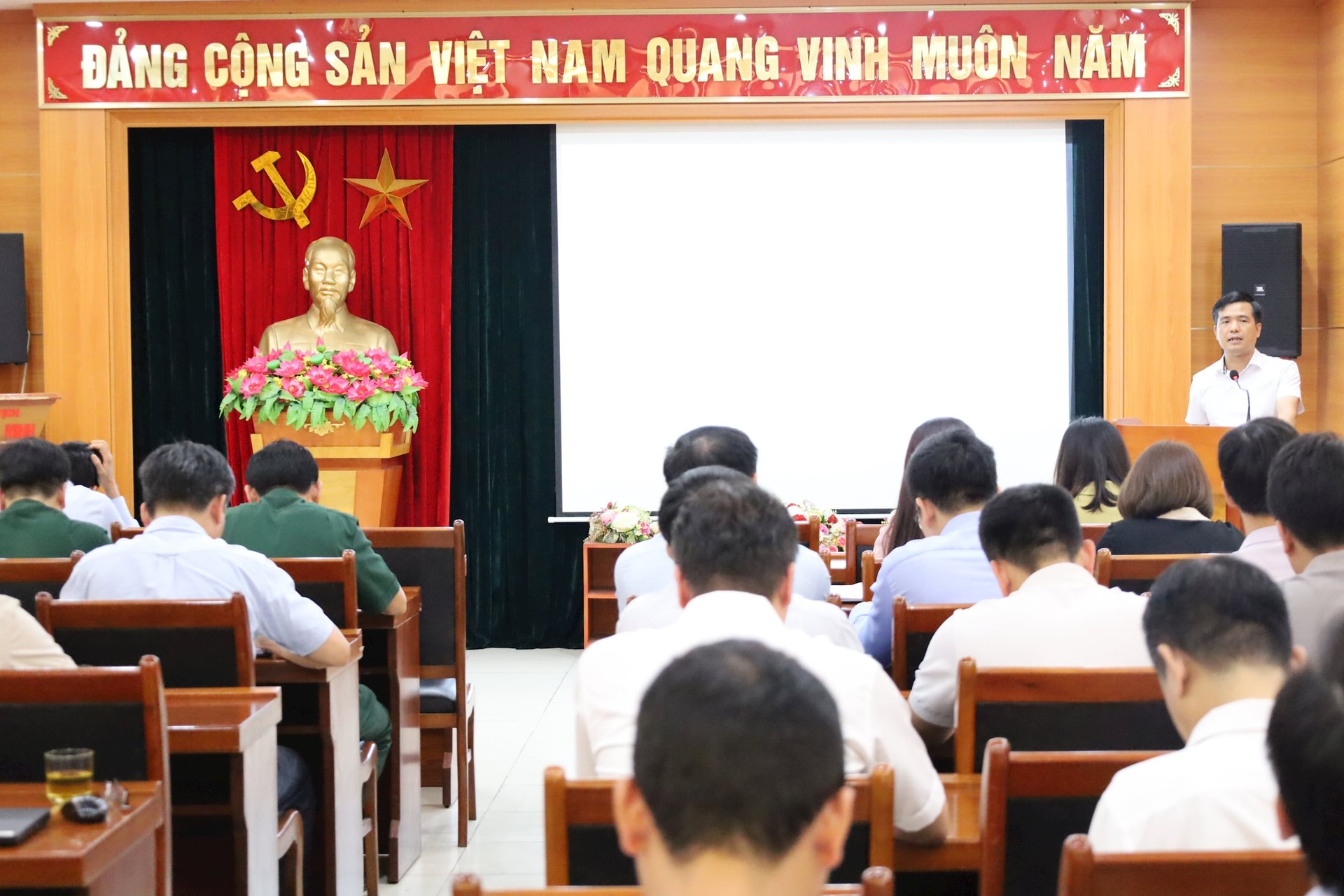 Tăng cường phối hợp, tổng hợp thông tin về phòng, chống thiên tai