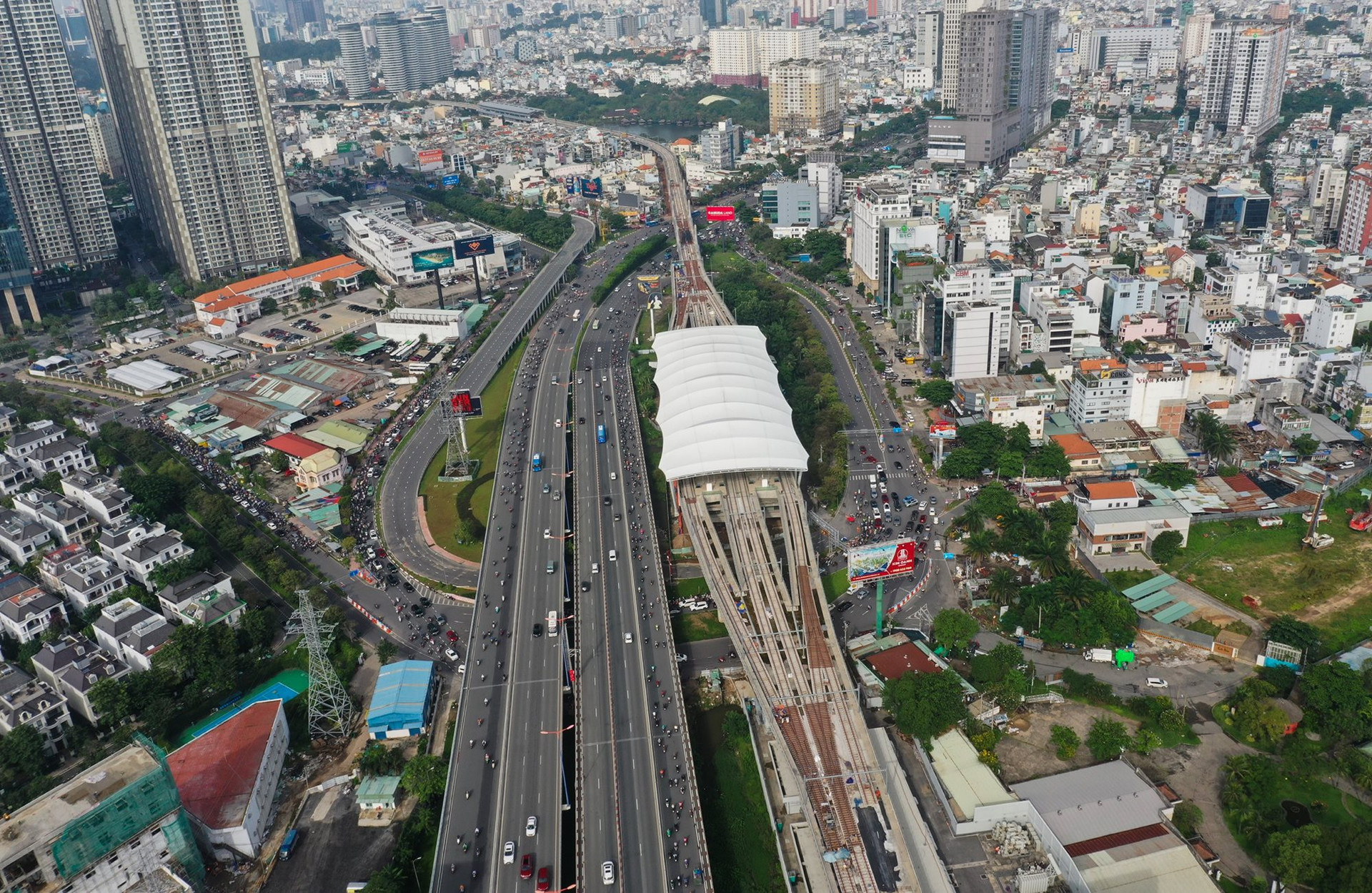 TPHCM Phát triển đô thị theo định hướng giao thông công cộng  Giao  thông  Vietnam VietnamPlus