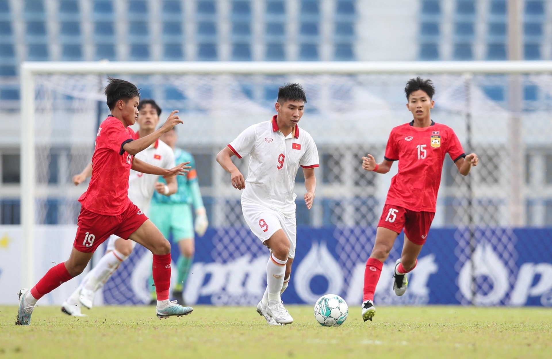 20-u23-viet-nam-u23-lao3.jpeg