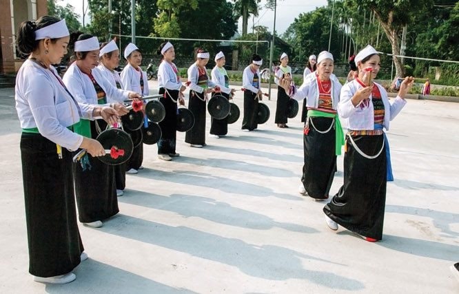 Carnaval thu Hà Nội sẽ trình diễn chiêng Mường và múa rồng