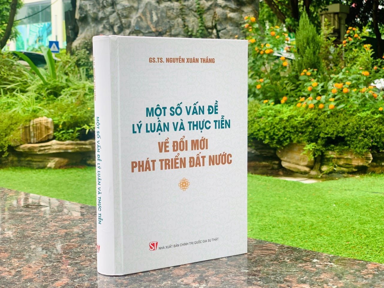 mot-so-van-de-doi-moi-dat-nuoc.jpg