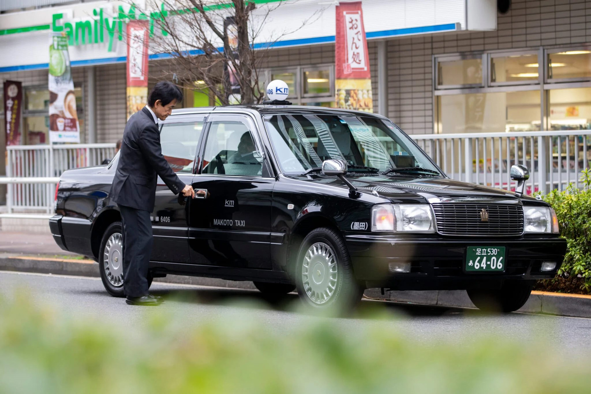 japan_taxi.jpg