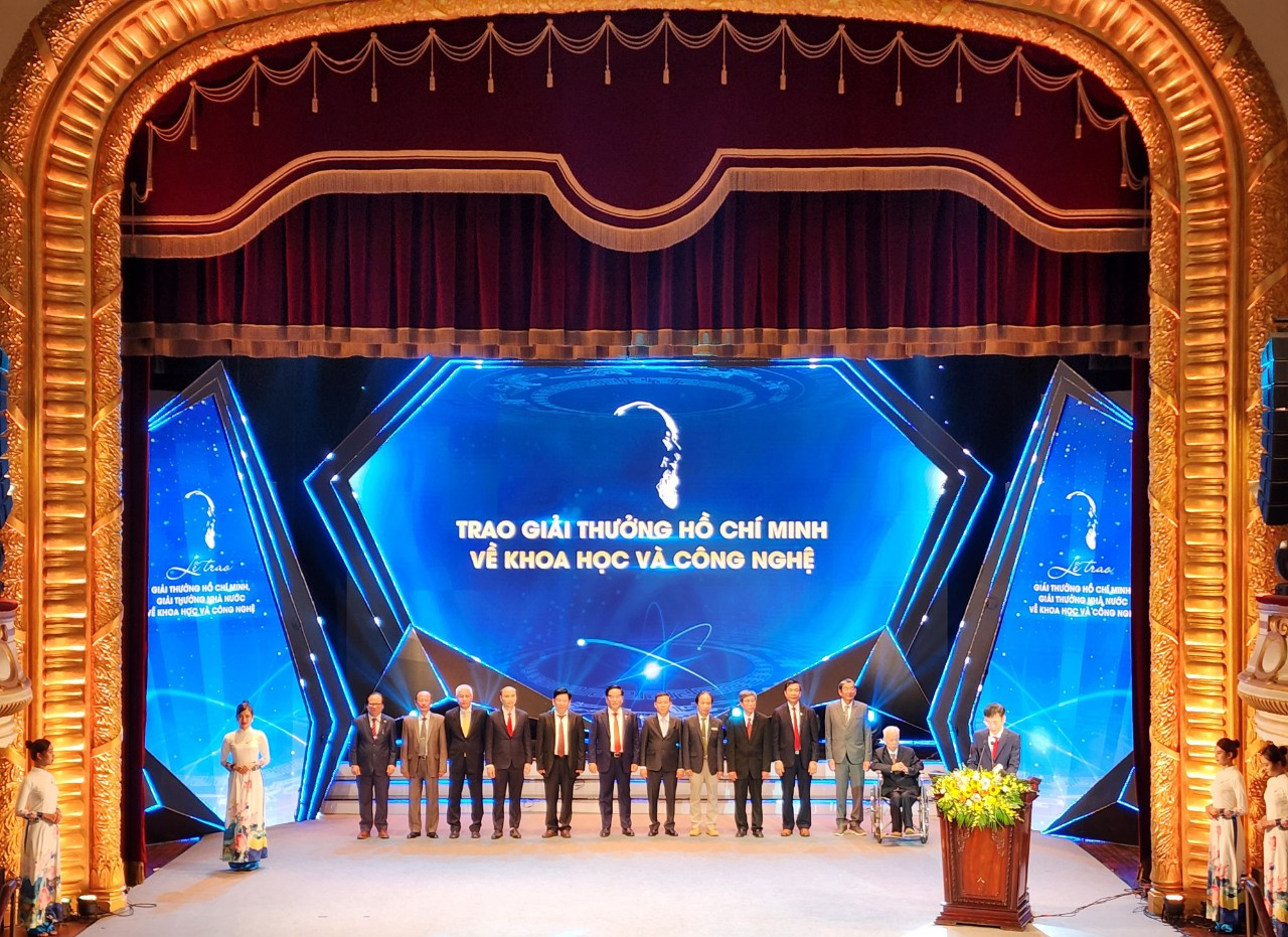 Điều kiện, tiêu chuẩn xét tặng Giải thưởng Hồ Chí Minh và Giải thưởng Nhà nước về khoa học và công nghệ- Ảnh 1.