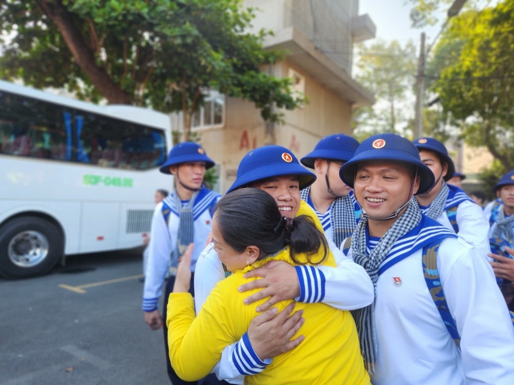 TP.HCM: Gần 5.000 tân binh tự hào lên đường nhập ngũ