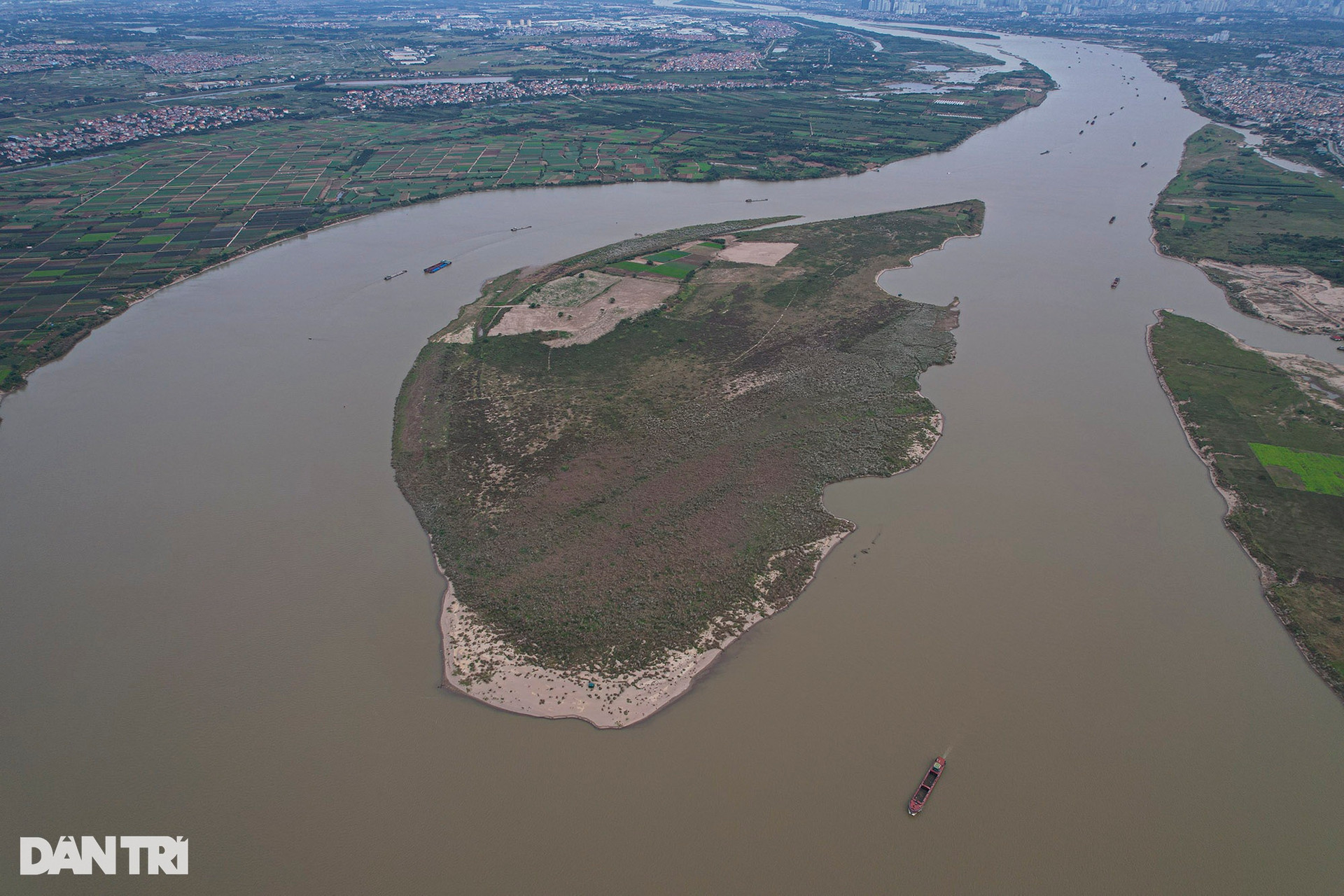 Hình dáng đa dạng của các bãi nổi trên sông Hồng - 4