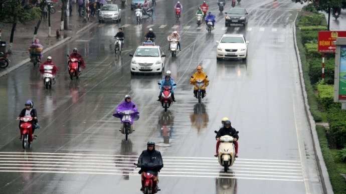 Hà Nội nhiều mây, ngày có mưa, trời rét