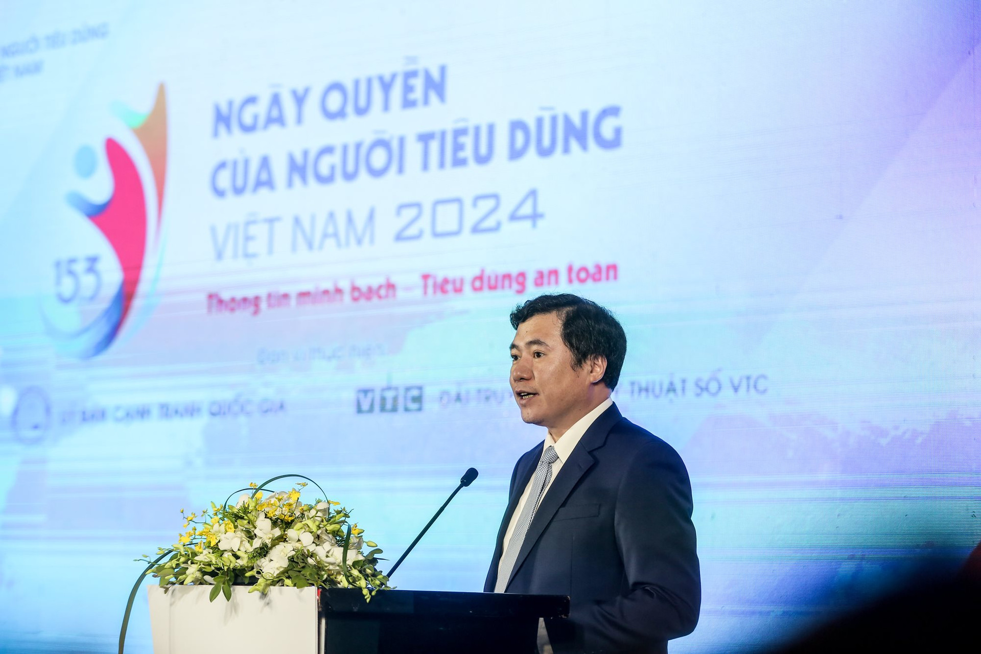 Thứ trưởng Bộ Công Thương Nguyễn Sinh Nhật Tân phát biểu tại lễ phát động