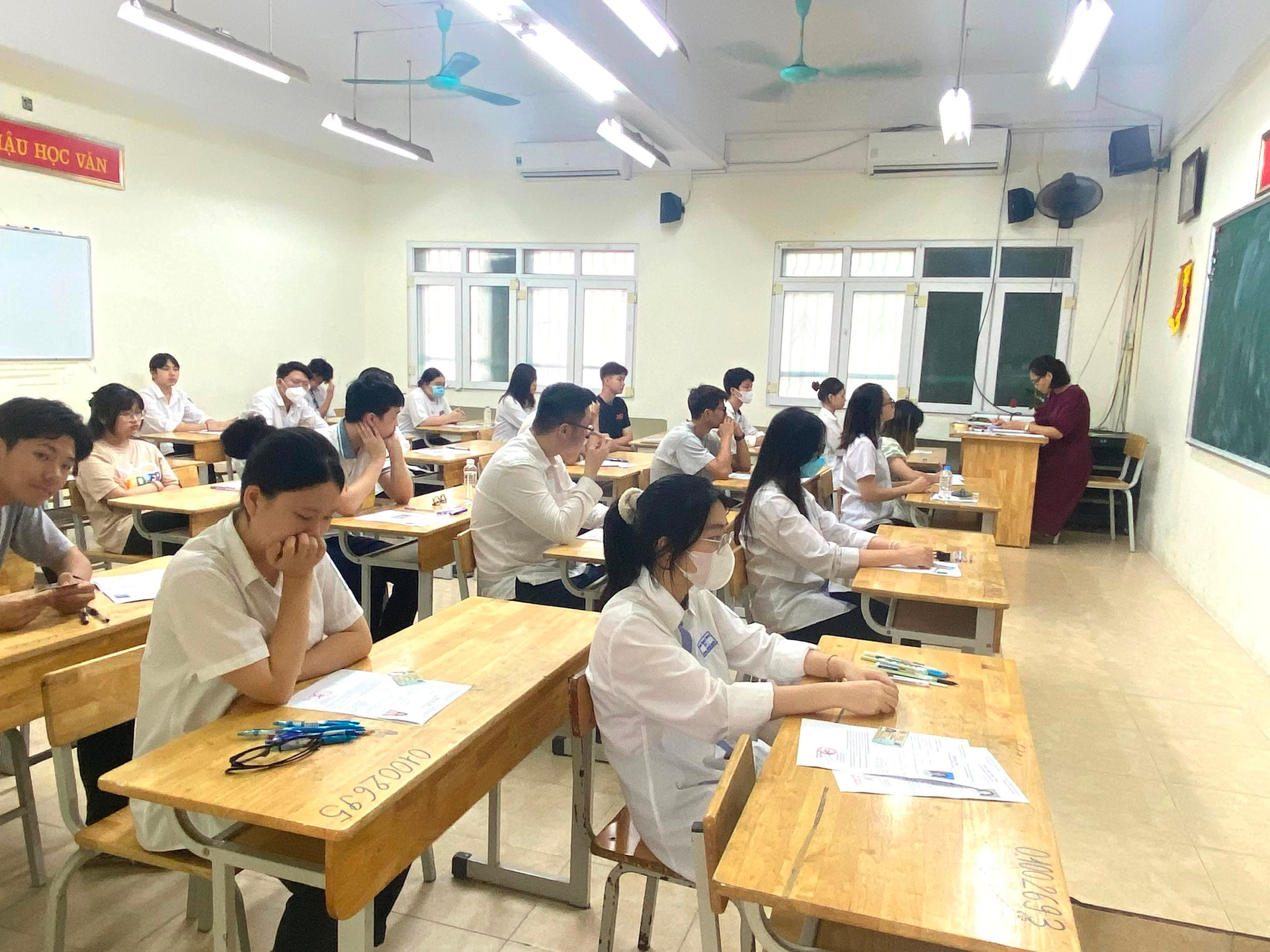 Thí sinh thi tốt nghiệp THPT năm 2023 tại Hà Nội.