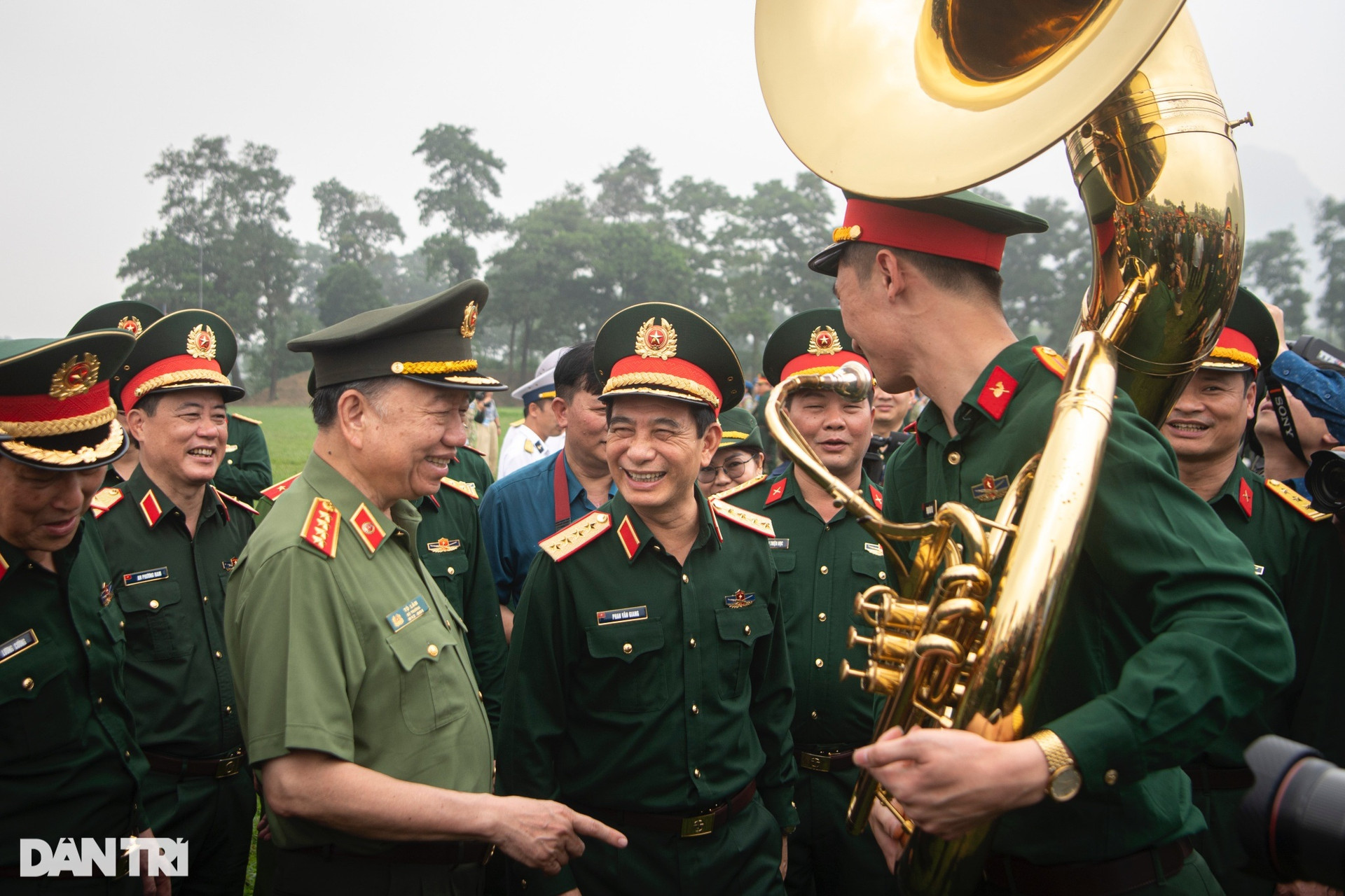 3.000 chiến sĩ hợp luyện diễu binh kỷ niệm 70 năm Chiến thắng Điện Biên Phủ - 15