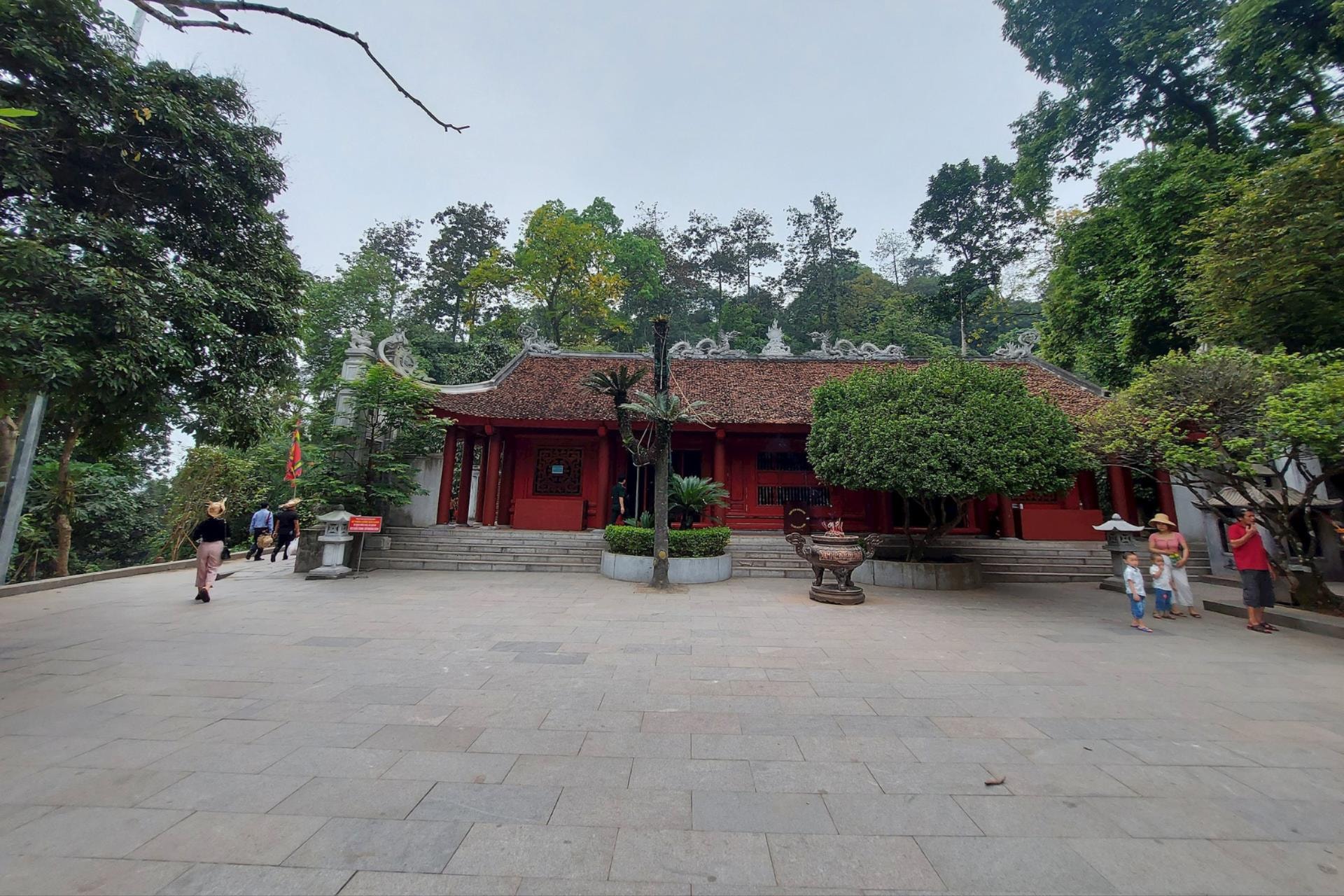 Mưa vài nơi, trời oi nóng dịp Giỗ Tổ Hùng Vương