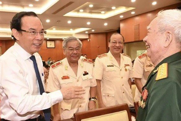 Chiến thắng Điện Biên Phủ và sự kiện ngày 30-4-1975 là mốc son chói lọi của lịch sử dân tộc