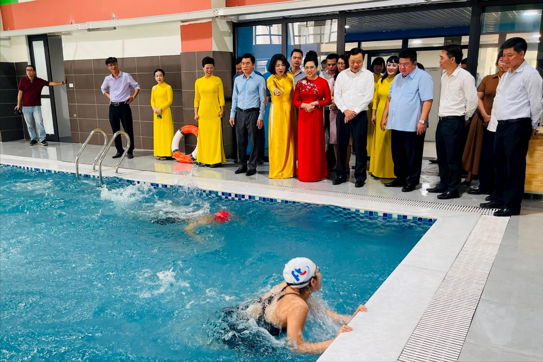 Quận Đống Đa gắn biển công trình chào mừng 70 năm Ngày Giải phóng Thủ đô