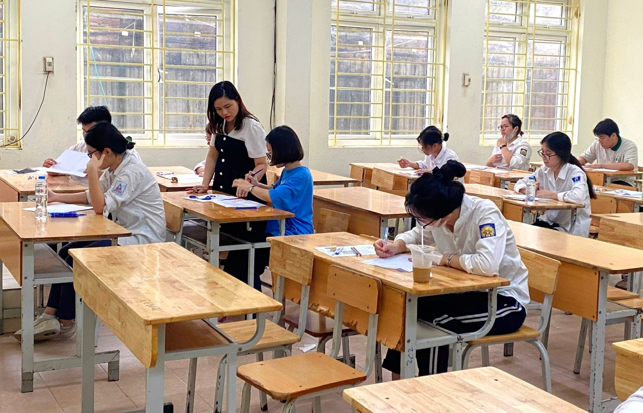 Kỳ thi tuyển sinh vào lớp 10 THPT công lập tại Hà Nội sẽ diễn ra vào ngày 8 và 9-6-2024. (Ảnh: Thống Nhất)