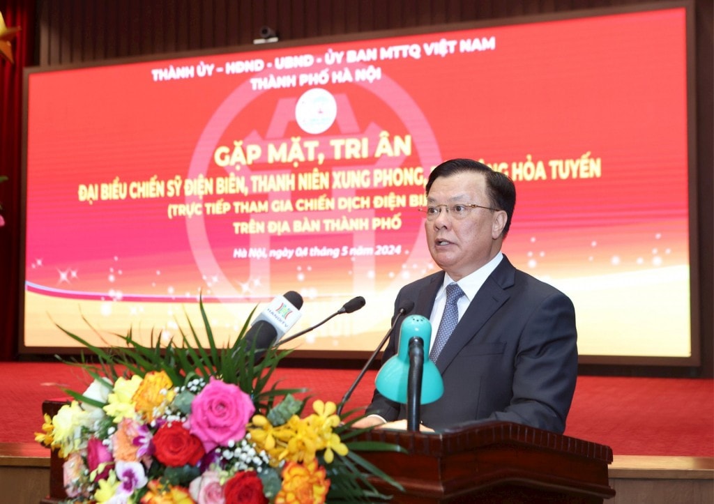 gặp mặt, tri ân các chiến sĩ Điện Biên, thanh niên xung phong, dân công hỏa tuyến trực tiếp tham gia Chiến dịch Điện Biên Phủ.