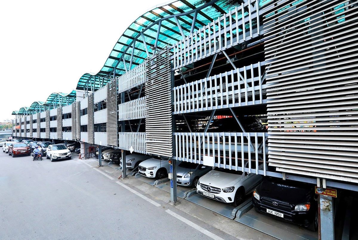 Hà Nội: Khai thác, sử dụng được 57/1.620 bãi đỗ xe theo quy hoạch