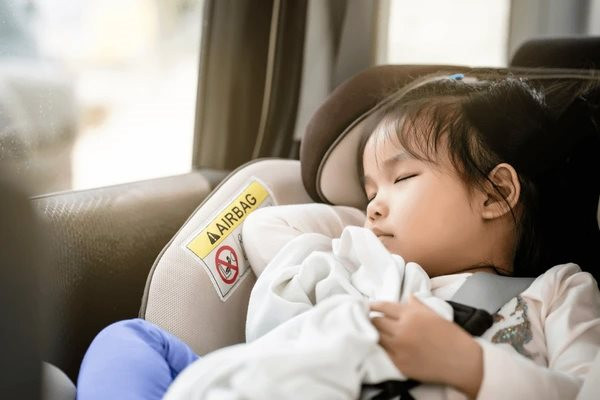 asian-baby-cute-girl-sleeping-600nw-1438133312.jpg
