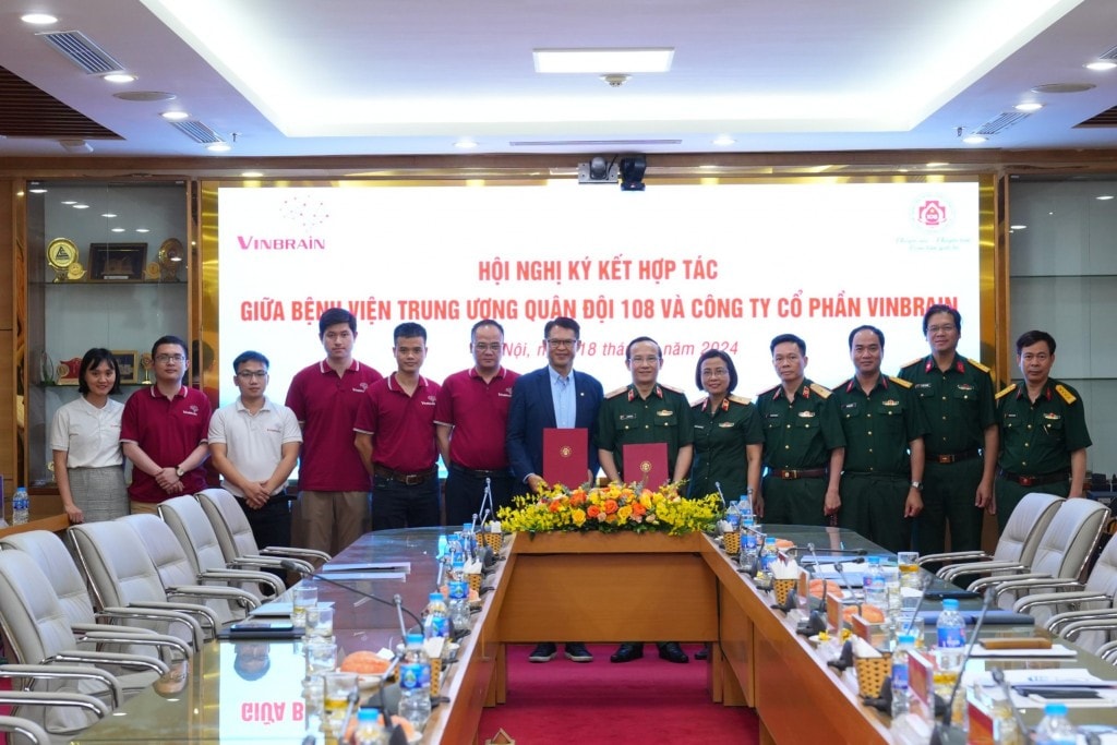 Ngày 18/05 vừa qua, VinBrain chính thức ký hợp tác chiến lược với BV Trung ương Quân đội 108 để triển khai công nghệ quản lý dữ liệu y tế hiệu quả dựa trên AI Ngày 18/05 vừa qua, VinBrain chính thức ký hợp tác chiến lược với BV Trung ương Quân đội 108 để triển khai công nghệ quản lý dữ liệu y tế hiệu quả dựa trên AI