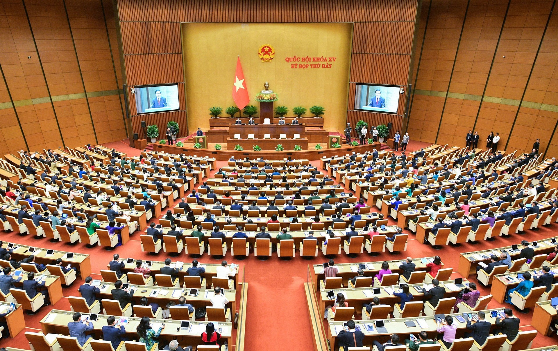 Tuần làm việc thứ 4, kỳ họp thứ bảy, Quốc hội khóa XV: Tập trung cho công tác lập pháp