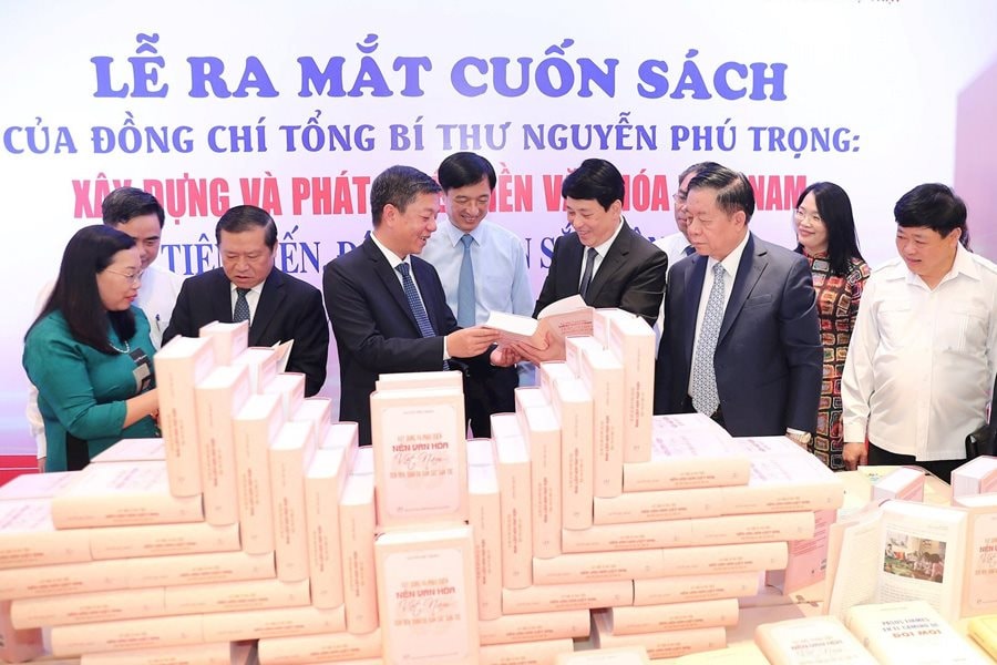 Ra mắt cuốn sách của Tổng Bí thư Nguyễn Phú Trọng về phát triển văn hóa