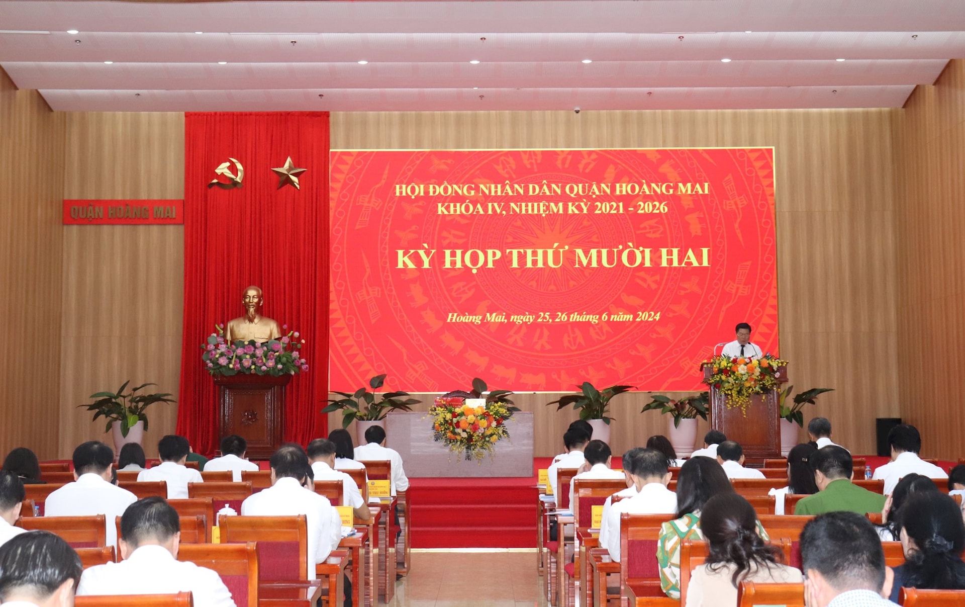 Quang cảnh kỳ họp. Ảnh: Phong Thu.