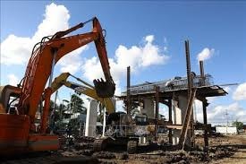 6 tháng, tiến độ giải ngân vốn đầu tư công các công trình trọng điểm quốc gia đạt 27,4%