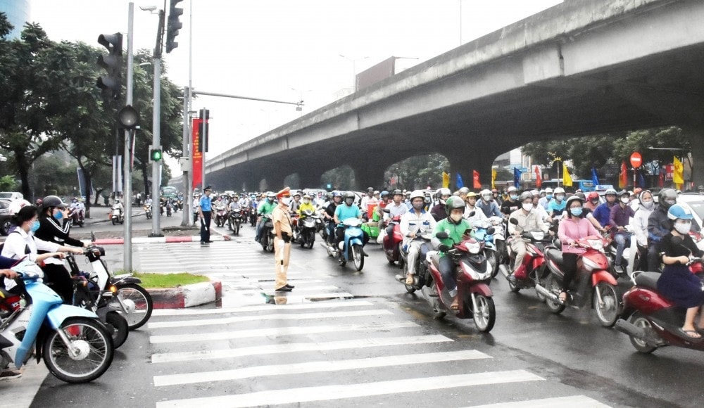 Ùn tắc giao thông là vấn đề nan giải đối với mỗi đô thị