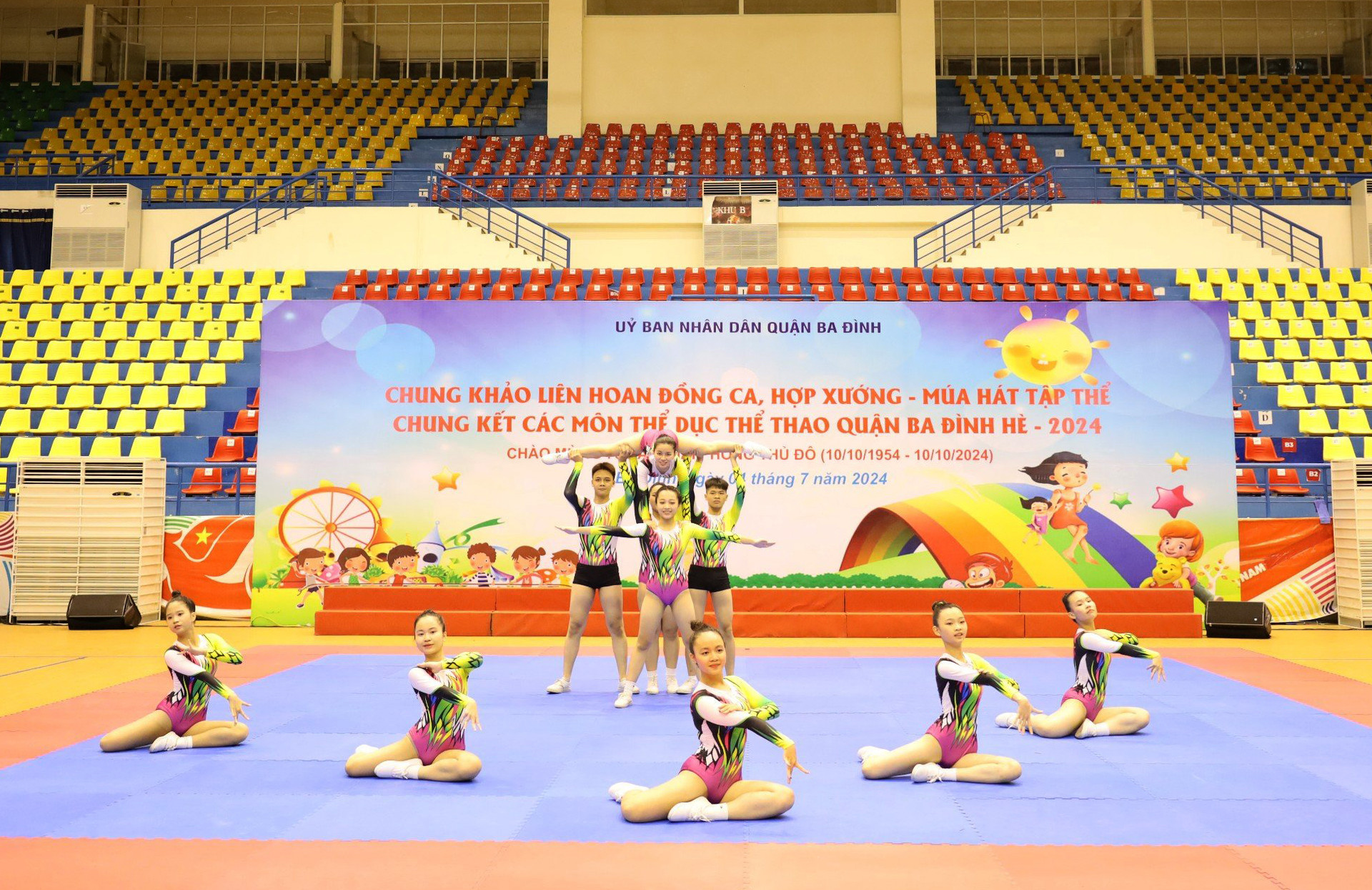 tiet-muc-thi-dau-mon-the-duc-aerobic-cua-thieu-nhi-quan-ba-dinh.-anh-tuyet-minh.jpg