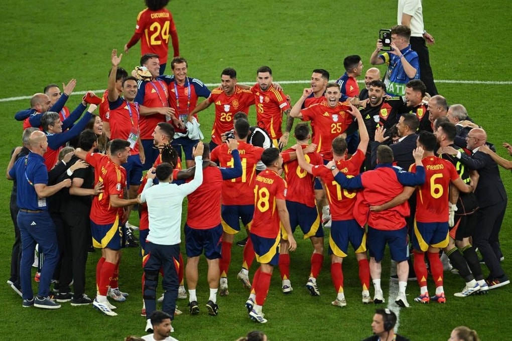 Đánh bại đội tuyển Anh, Tây Ban Nha vô địch Euro 2024 - 6 Đánh bại đội tuyển Anh, Tây Ban Nha vô địch Euro 2024 - 6
