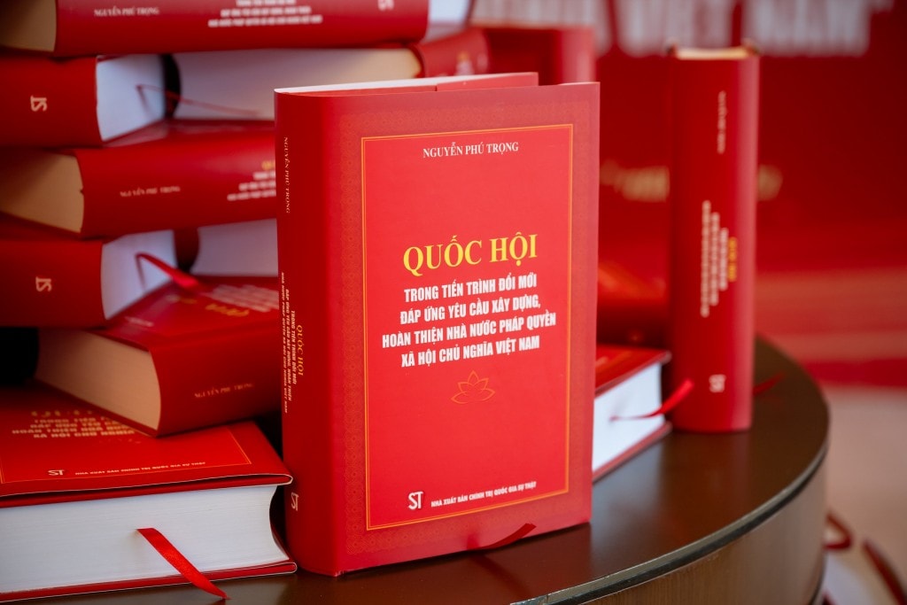 Ra mắt cuốn sách của Tổng Bí thư Nguyễn Phú Trọng viết về Quốc hội