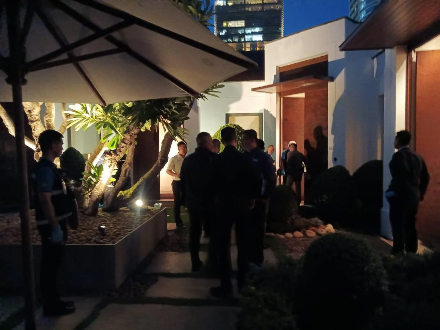 six-dead-after-shooting-at-hotel-in-thai-capital-bangkok-v0-vzz6648itvcd1(1).jpg