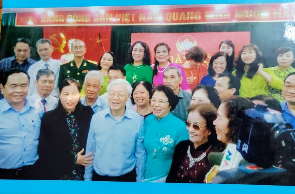 Cán bộ, nhân dân phường Nguyễn Du ngậm ngùi nhớ thương Tổng Bí thư Nguyễn Phú Trọng