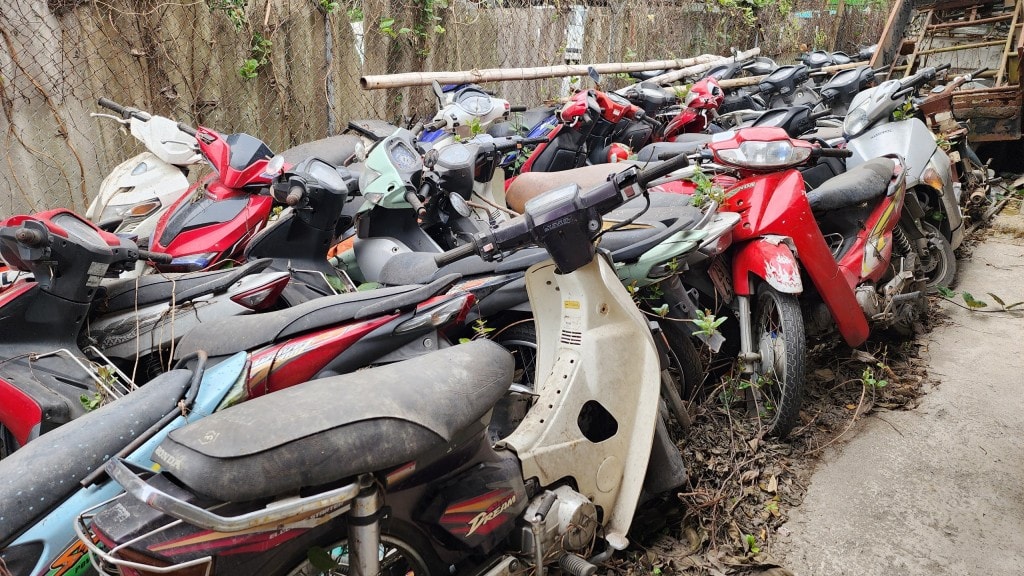 Hơn ba năm không thanh lý được những chiếc xe 